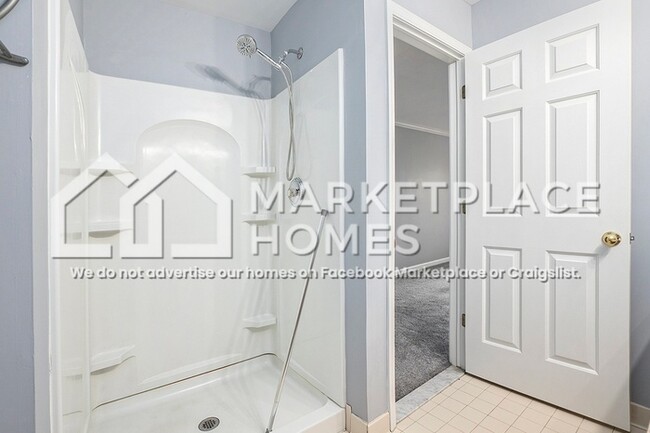 Building Photo - 308 Brookfield Dr