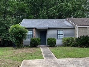 Building Photo - 3213 Mound Dr