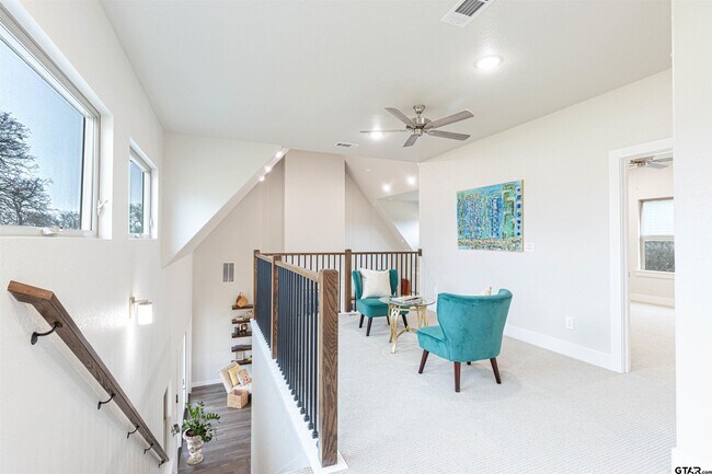 Building Photo - 4218 Hogan Dr