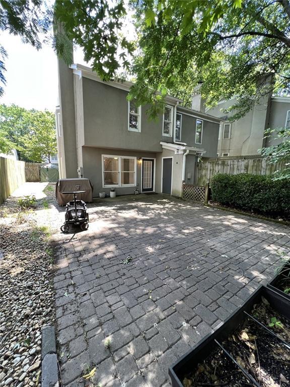 Building Photo - 1102 Defoors Landing NW