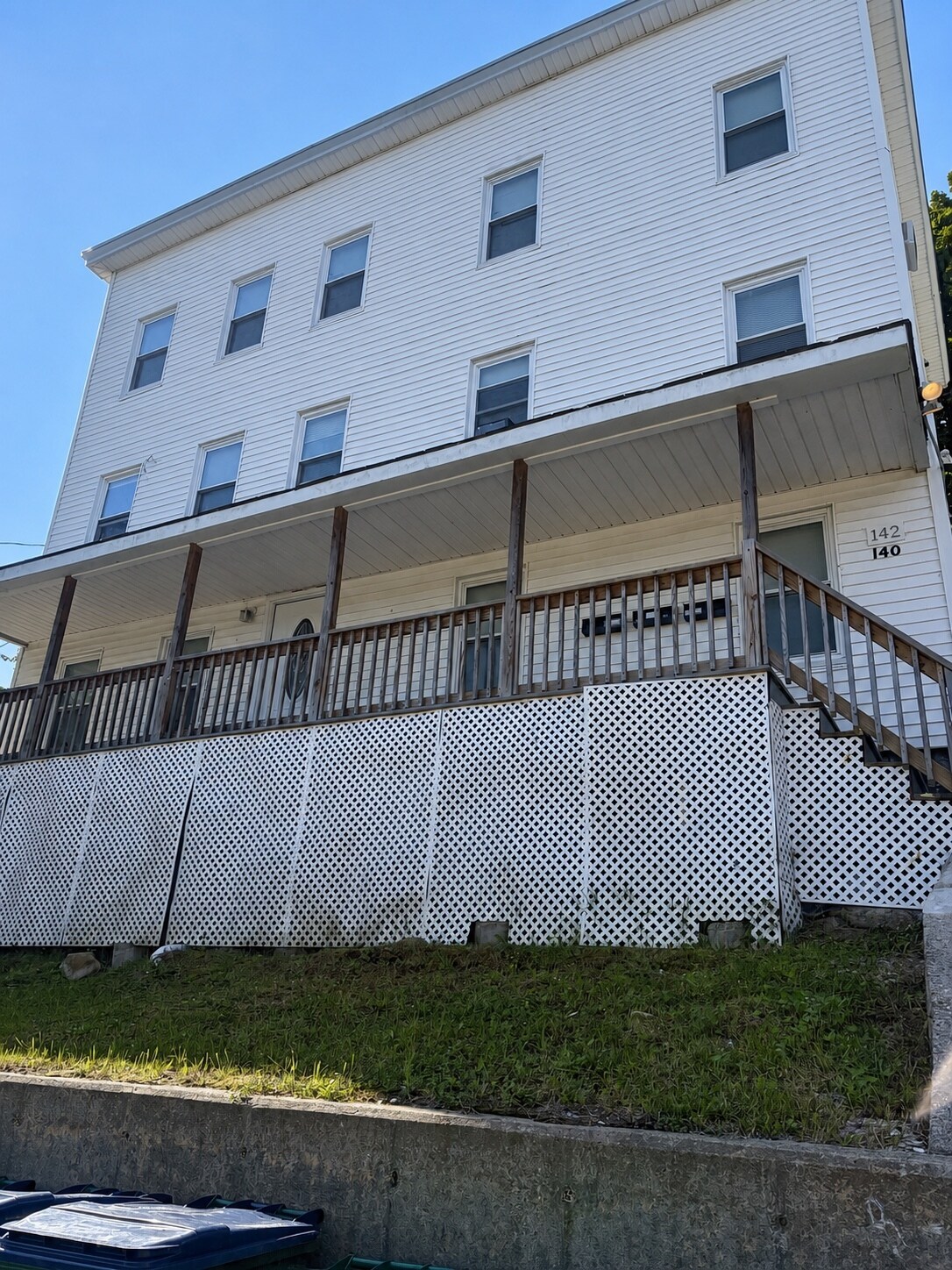 Building Photo - 142 Leighton St