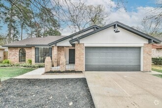 Building Photo - 2718 Foliage Green Dr