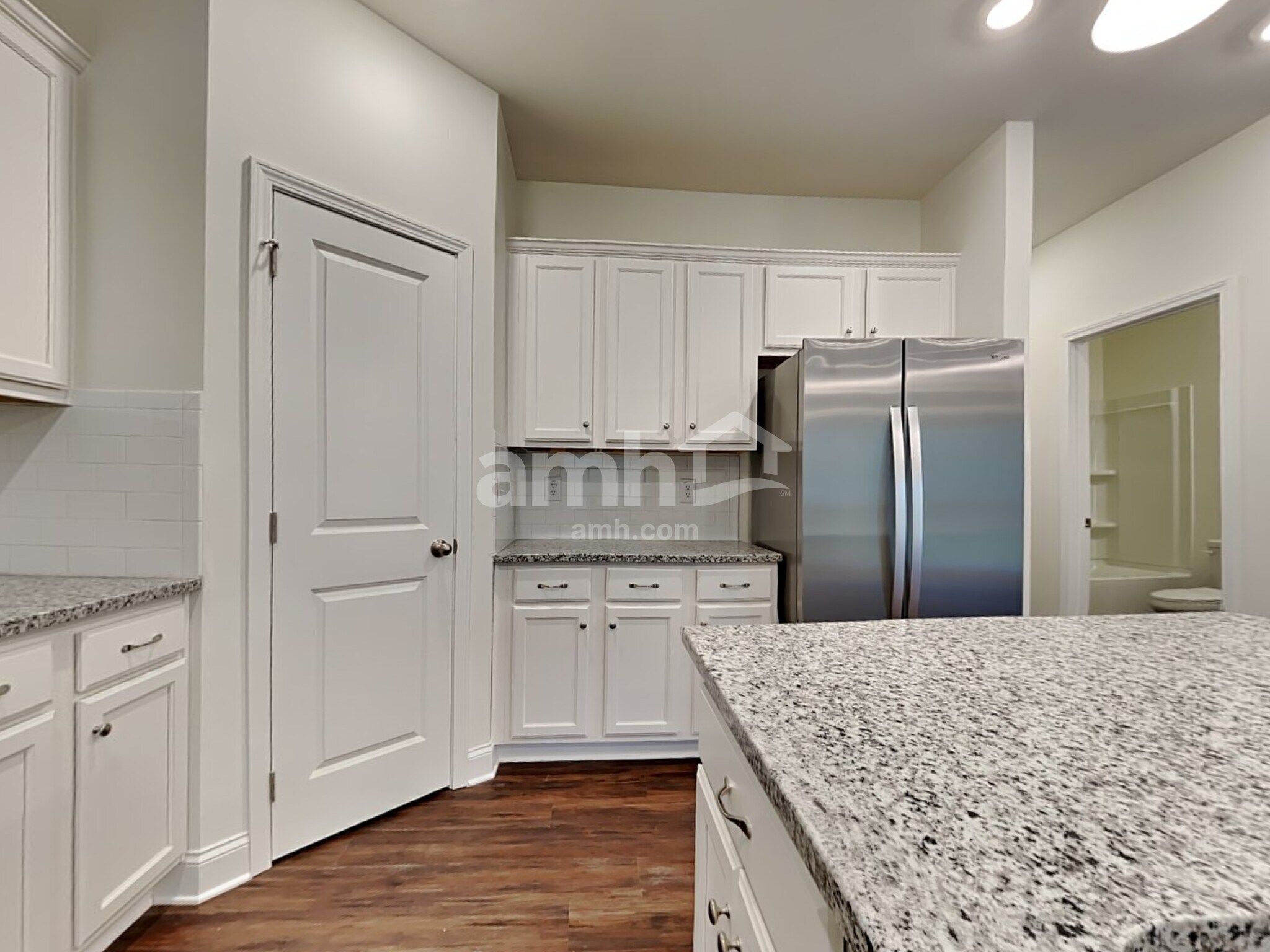 Building Photo - 505 Smt Vw Ln