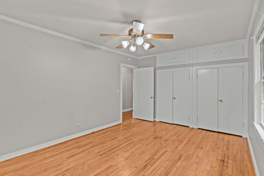 Building Photo - 110 Byrd St