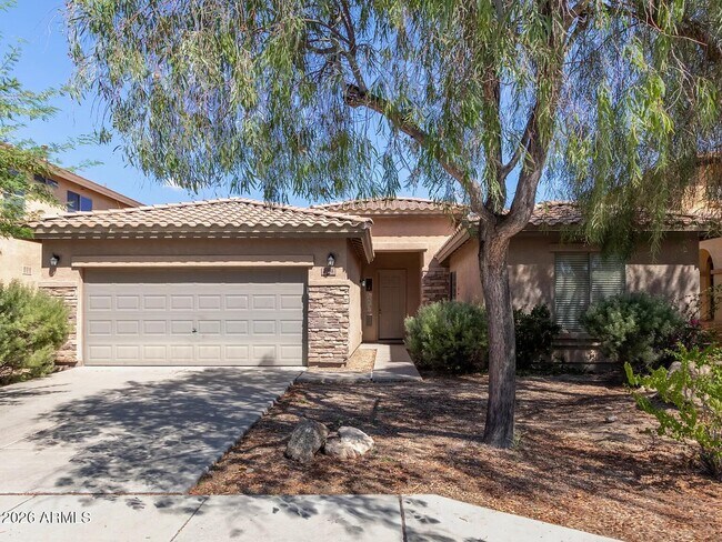 Building Photo - 2310 W Spur Dr