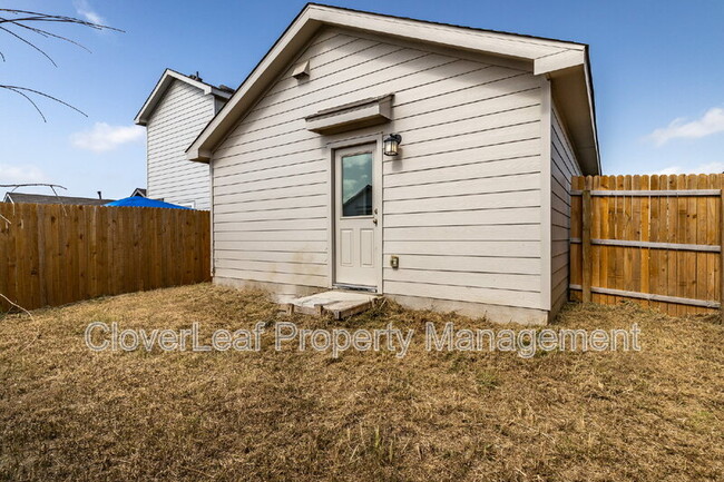 Building Photo - 8140 Nube Medina