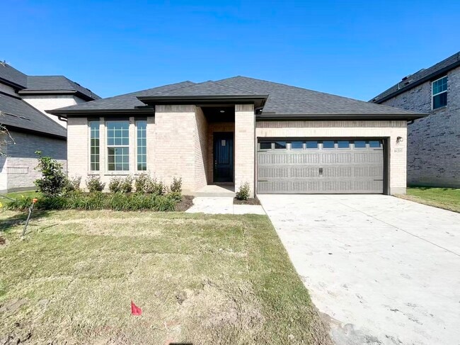 Building Photo - 16205 Garden Dr