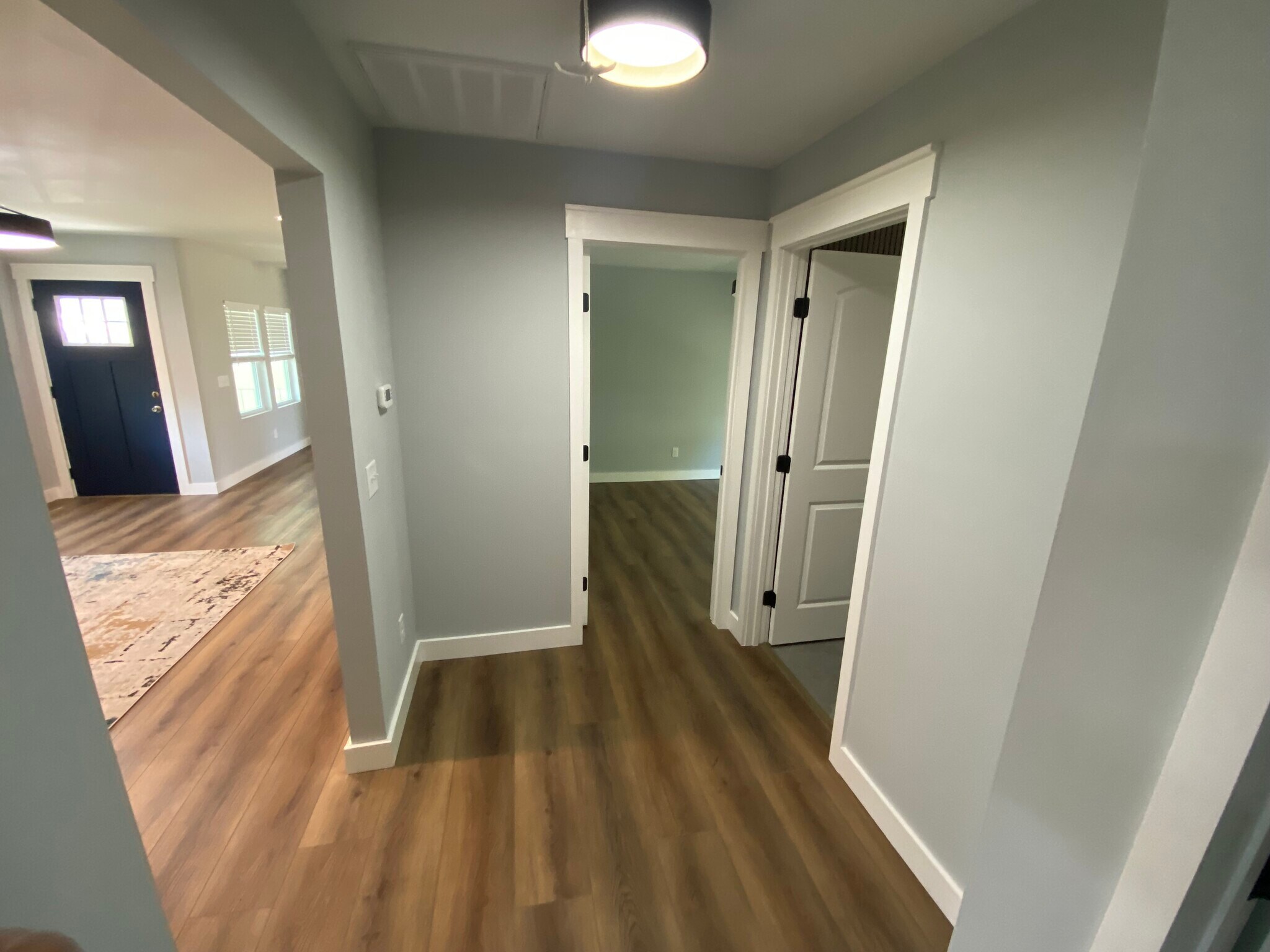 Building Photo - 1604 E 37th St