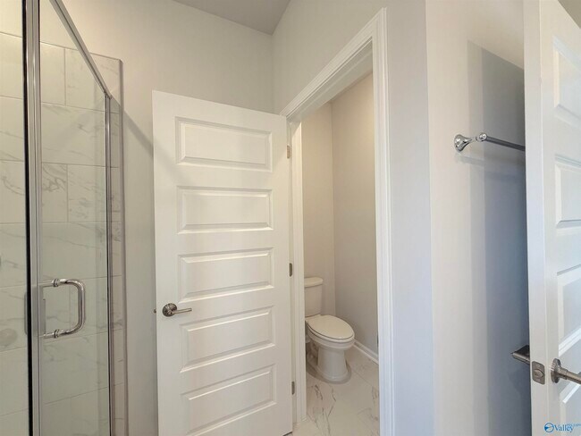 Building Photo - 11017 Wayland Rdg Dr