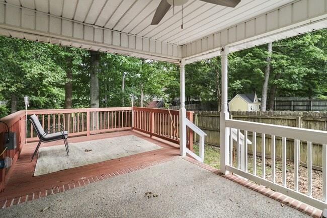 Building Photo - 1841 Darlington Dr