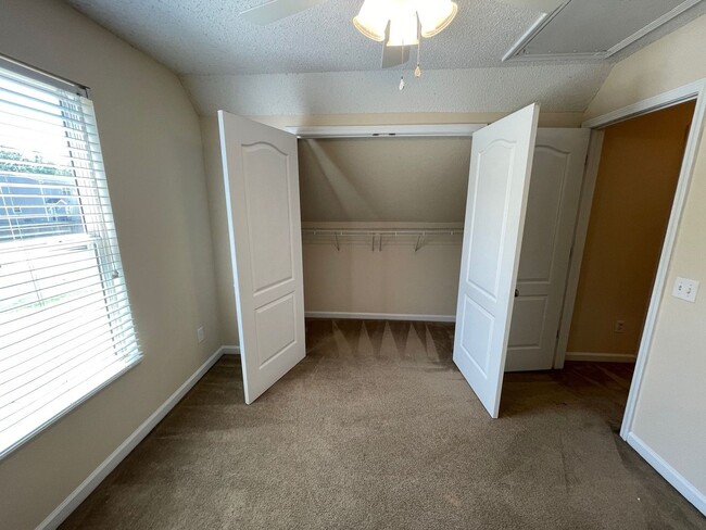 Building Photo - PRE-LEASING FOR AUGUST 2026!