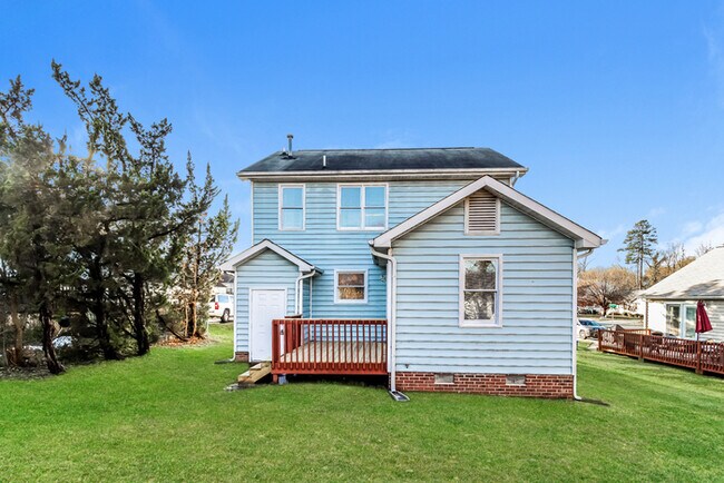 Building Photo - Bright 3-Bedroom Home in Greensboro, NC