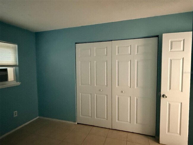 Building Photo - 2409 13th St W