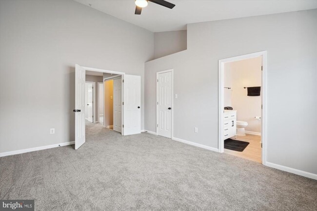 Building Photo - 8114 Mallard Shore Dr