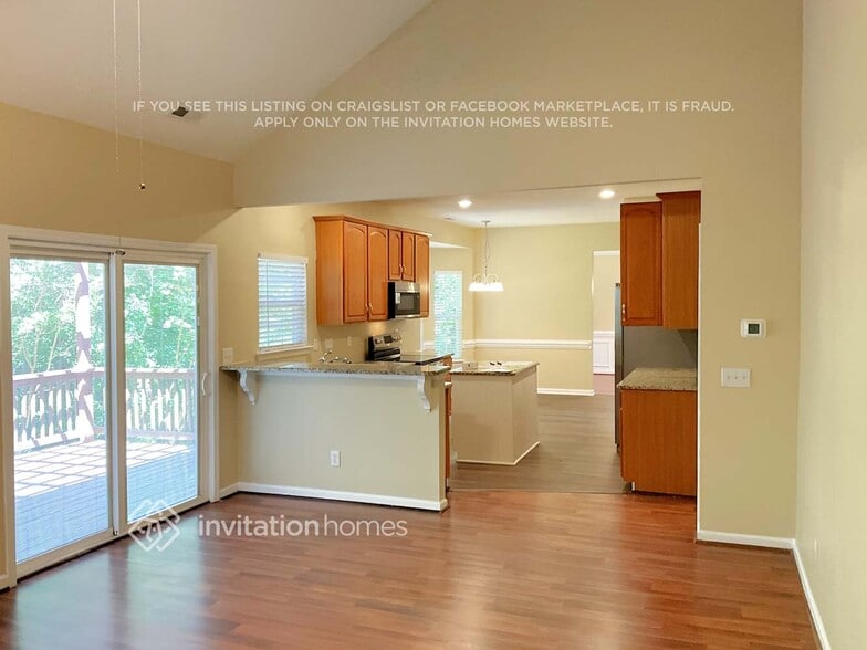 Building Photo - 106 Sandreed Dr
