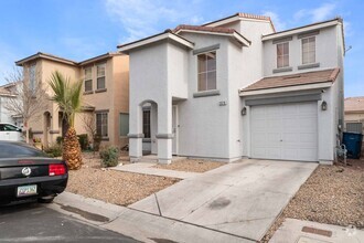 Building Photo - Charming Home in a Serene Neighborhood!