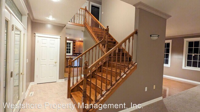 Building Photo - 5 br, 3.5 bath House - 4881 Townsend Ct.