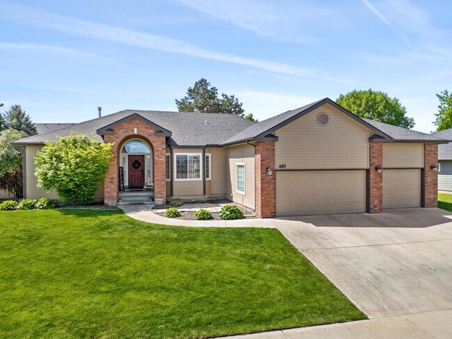 Primary Photo - 695 W Riodosa Dr