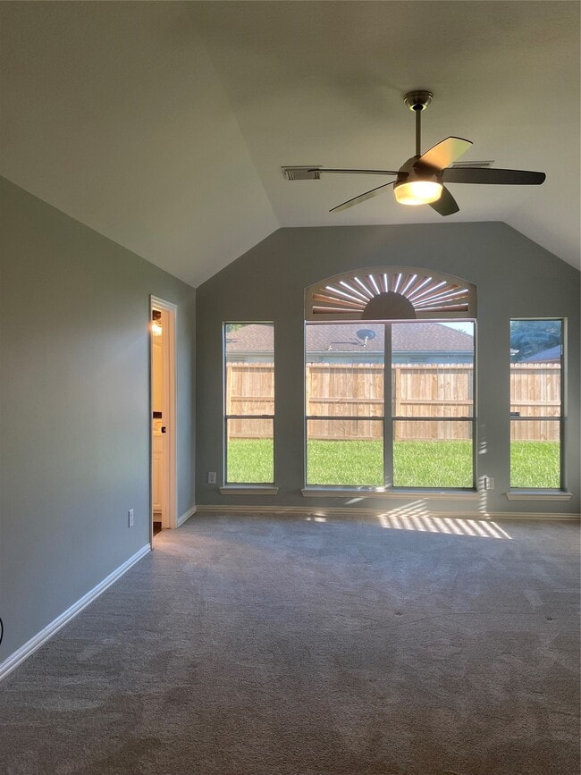 Building Photo - 8312 Spinnaker Bay Ln