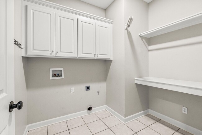 Building Photo - Updated 4BR/2BA One-Level Home on Maumelle Cul-de-Sac — Trail Access
