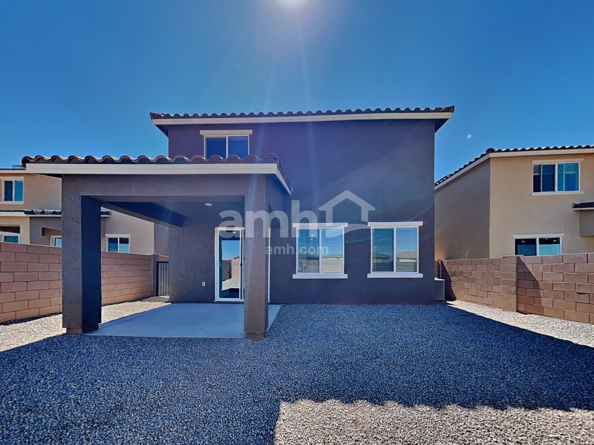 Building Photo - 6210 W Calle Lingo