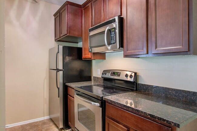 Building Photo - 14145 N 92nd St