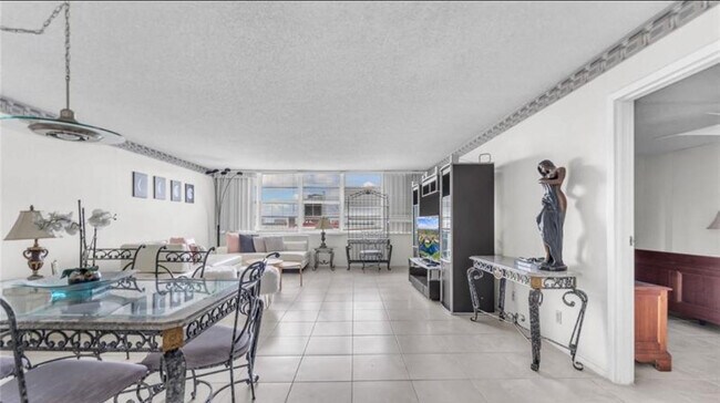 Building Photo - 1160 N Federal Hwy