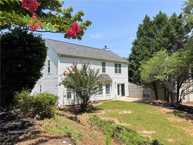 Building Photo - 3331 Serenade Ct