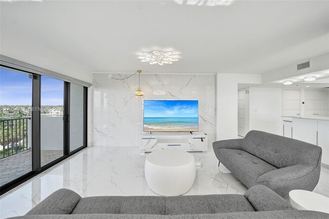 Building Photo - 1201 S Ocean Dr
