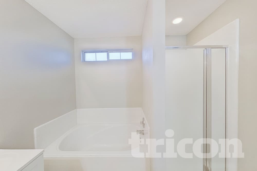 Building Photo - 232 Tulane Dr