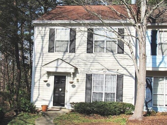 Primary Photo - 3101 Queen Anne Ct