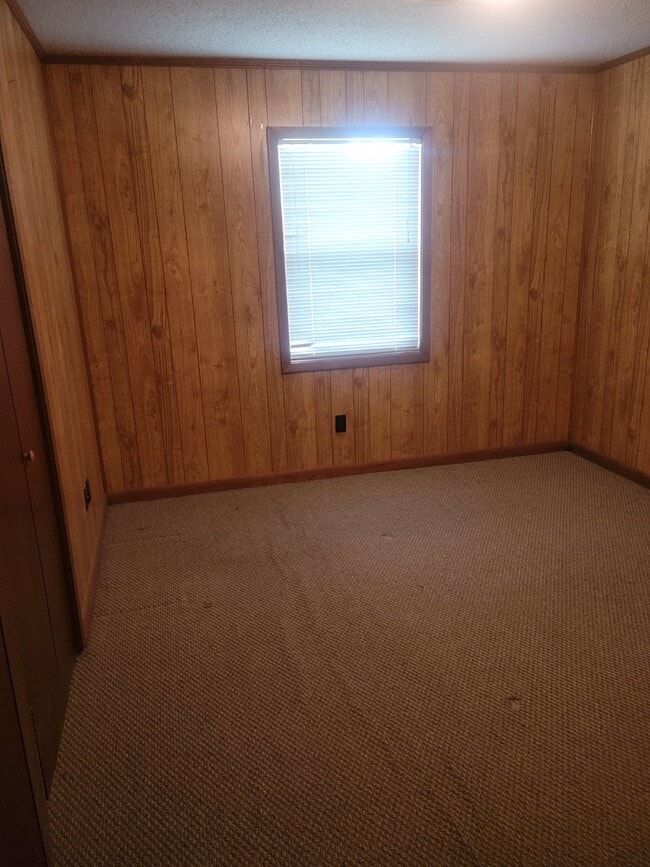 Building Photo - Charming 2 Bedroom Duplex in Jonesboro - Perfect for Comfortable Living
