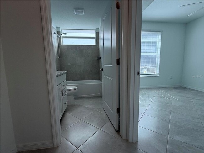 Building Photo - 19015 Scallop Lp