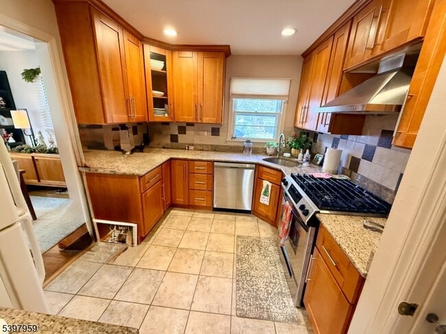 Building Photo - 3 Arthur Rd