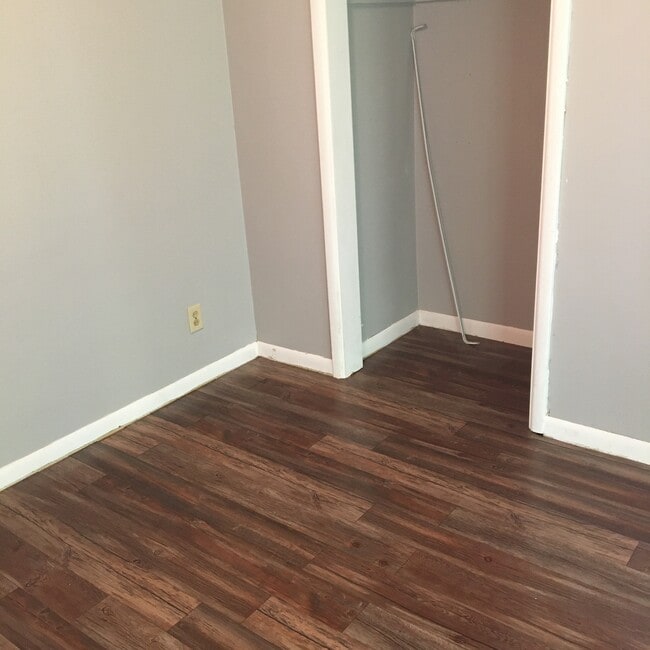 Bedroom 3 - 2929 Pence St