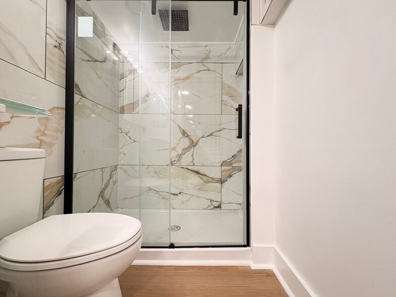 Building Photo - 5834 Phillips Ave