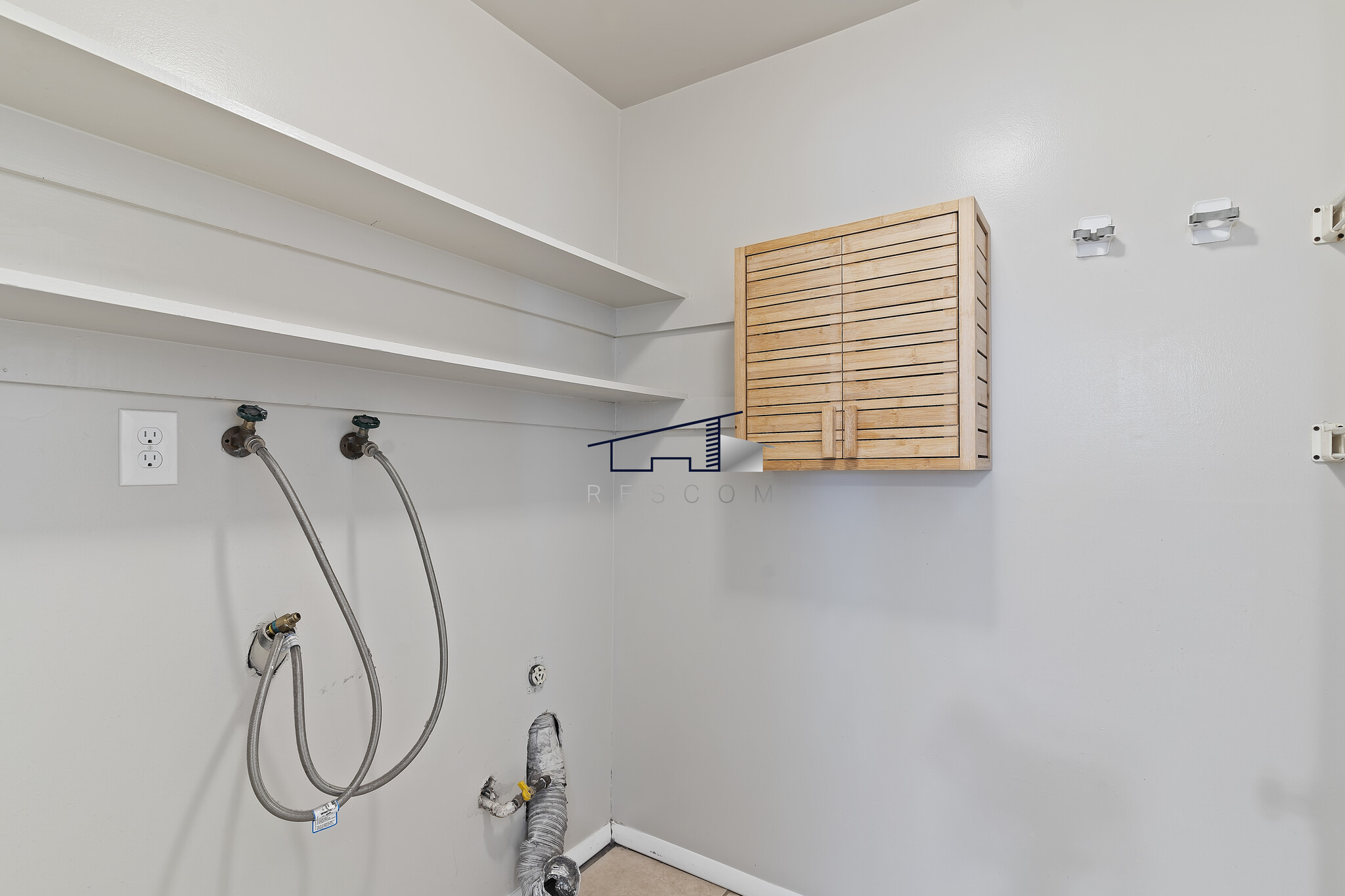 Building Photo - 77 Pheasantbrook Cir
