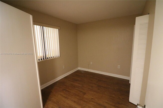 Building Photo - 8335 SW 152nd Ave