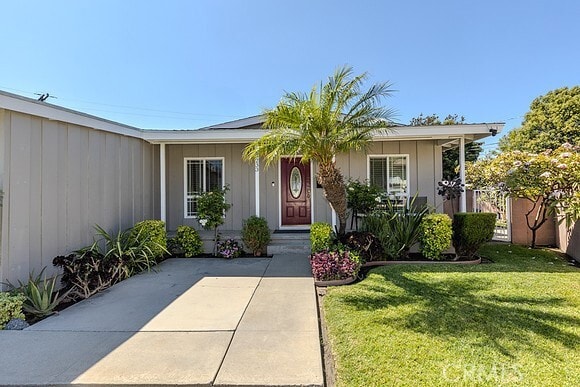 Building Photo - 9233 Vicki Dr