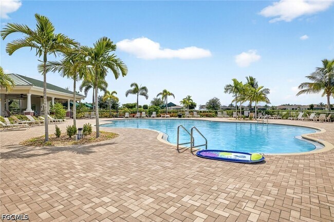 Building Photo - 20038 Fiddlewood Ave