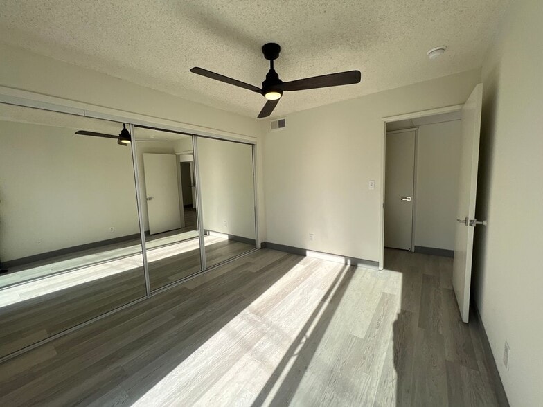 Building Photo - 3715 S Canfield Ave