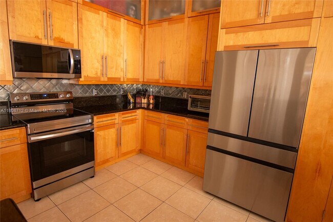Building Photo - 1714 Victoria Pointe Cir