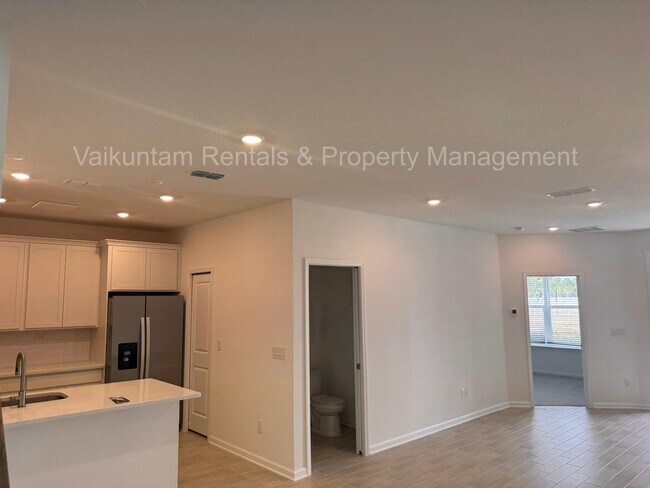 Building Photo - 91 Silver Myrtle Ct