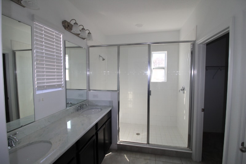 Building Photo - 8907 Frodsham Way