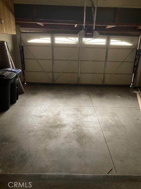 Building Photo - 83 Pamplona