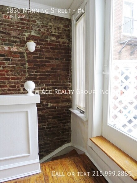 Building Photo - 1830 Manning St