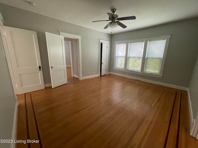 Building Photo - 2177 Baringer Ave