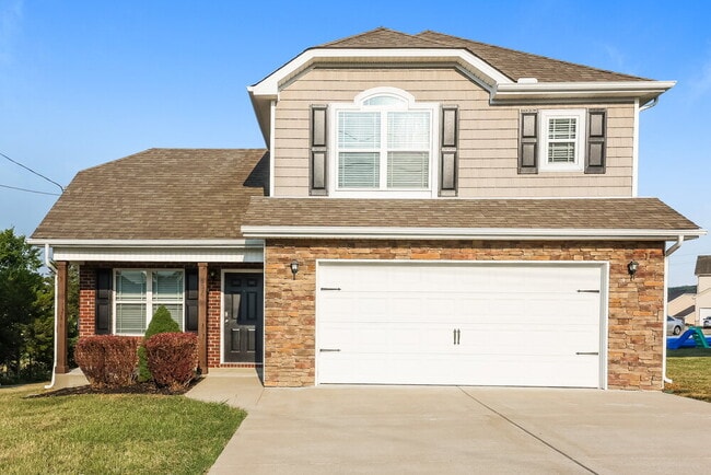 Building Photo - 607 Rock Gln Trce