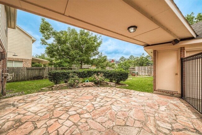 Building Photo - 3218 Twinmont Ln