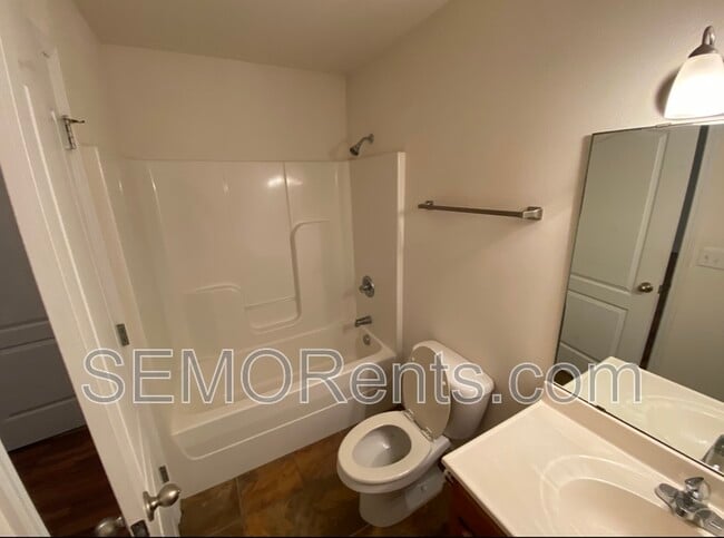 Building Photo - 3 Village Dr